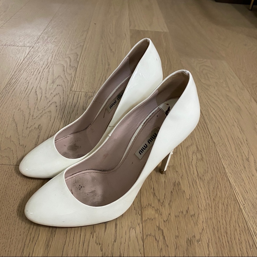 Miu Miu pump